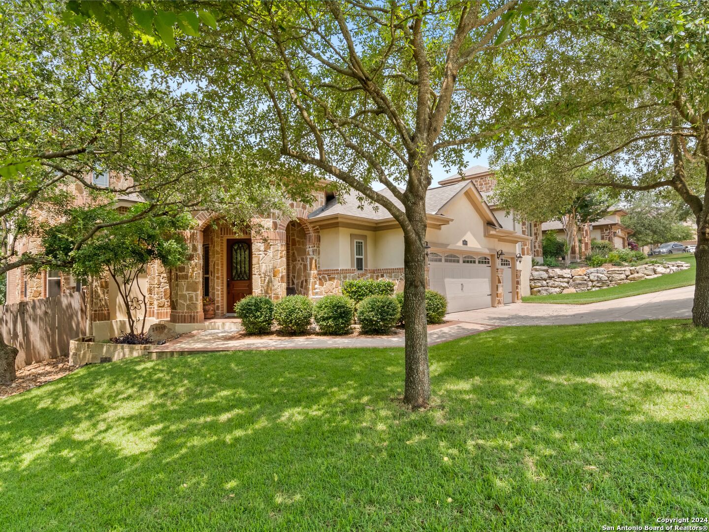 28111 Vine Cliff Boerne TX 78015