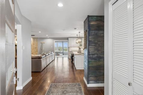 677 Floral New Braunfels TX 78130