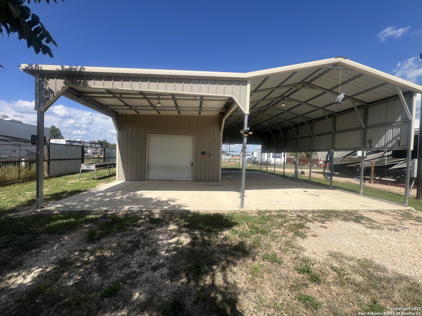 545 Siesta Bandera TX 78003