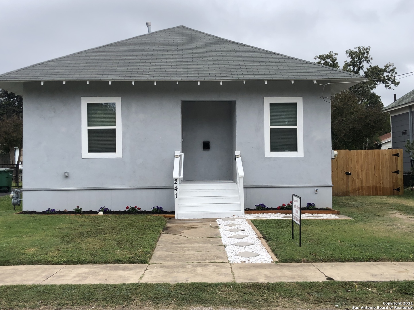 241 Fairview Avenue San Antonio TX 78223