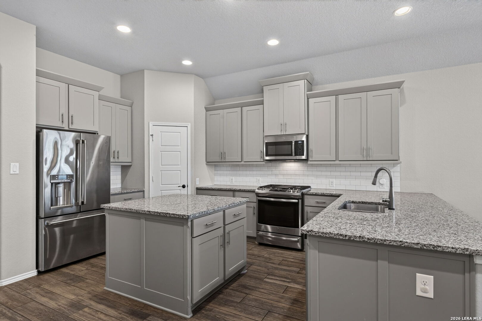 8455 Flint Meadows San Antonio TX 78254