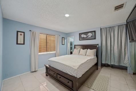 7242 Brandyridge San Antonio TX 78250