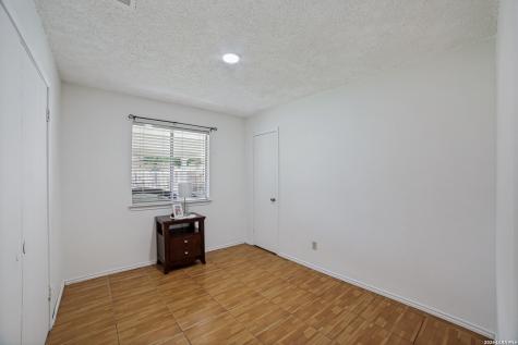 7242 Brandyridge San Antonio TX 78250