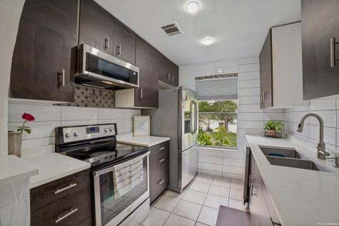 7242 Brandyridge San Antonio TX 78250