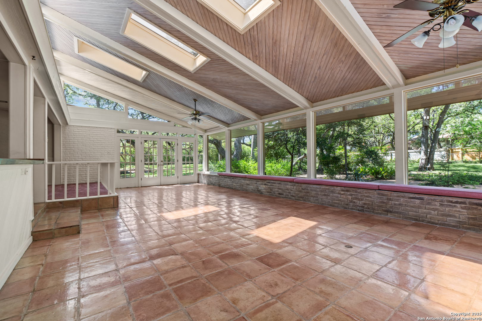 3038 Valley View San Antonio TX 78217