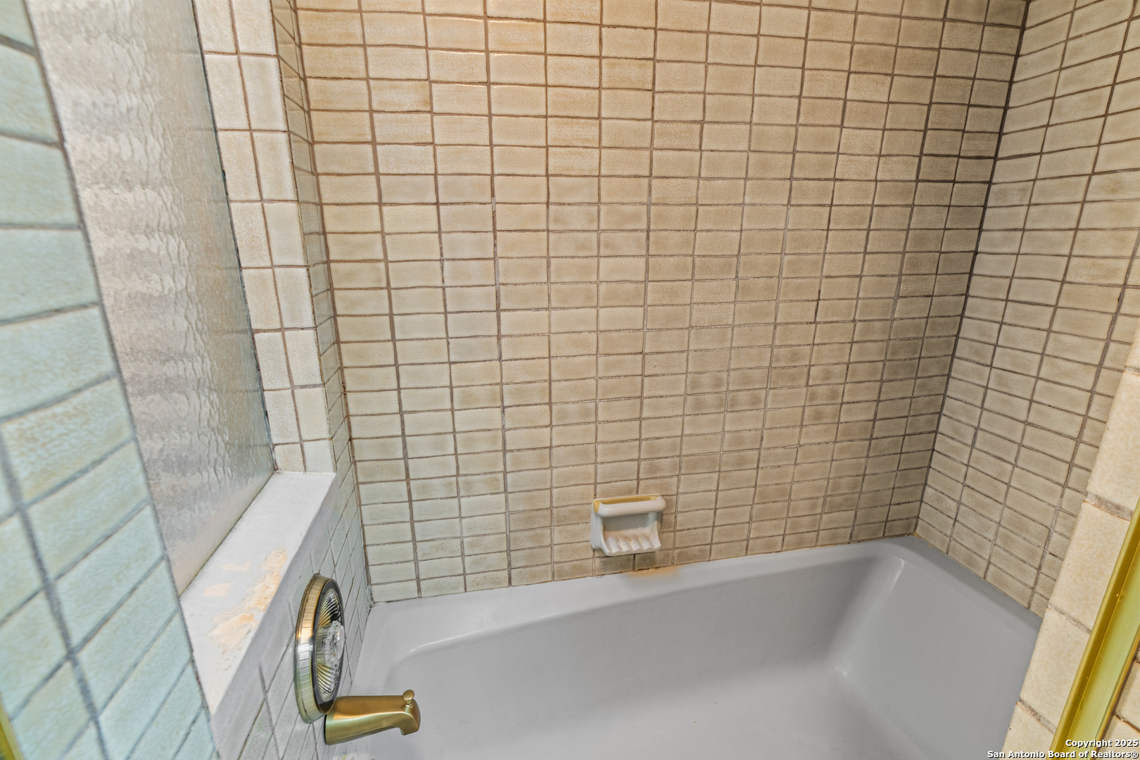 3038 Valley View San Antonio TX 78217