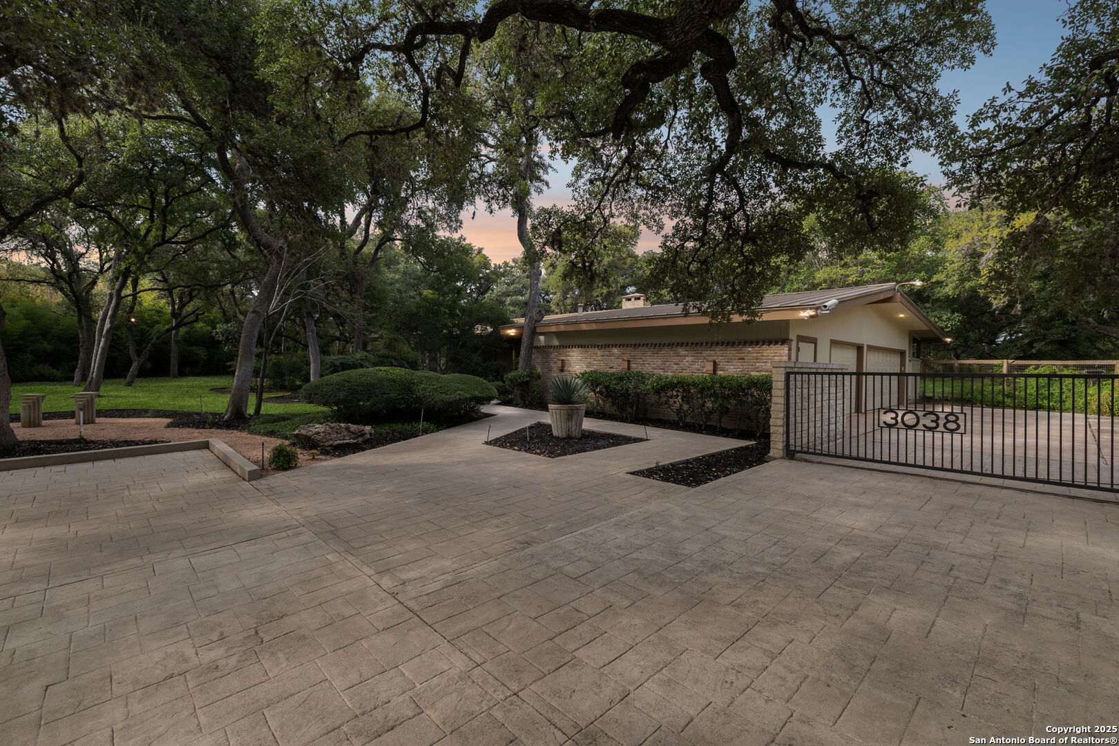 3038 Valley View San Antonio TX 78217