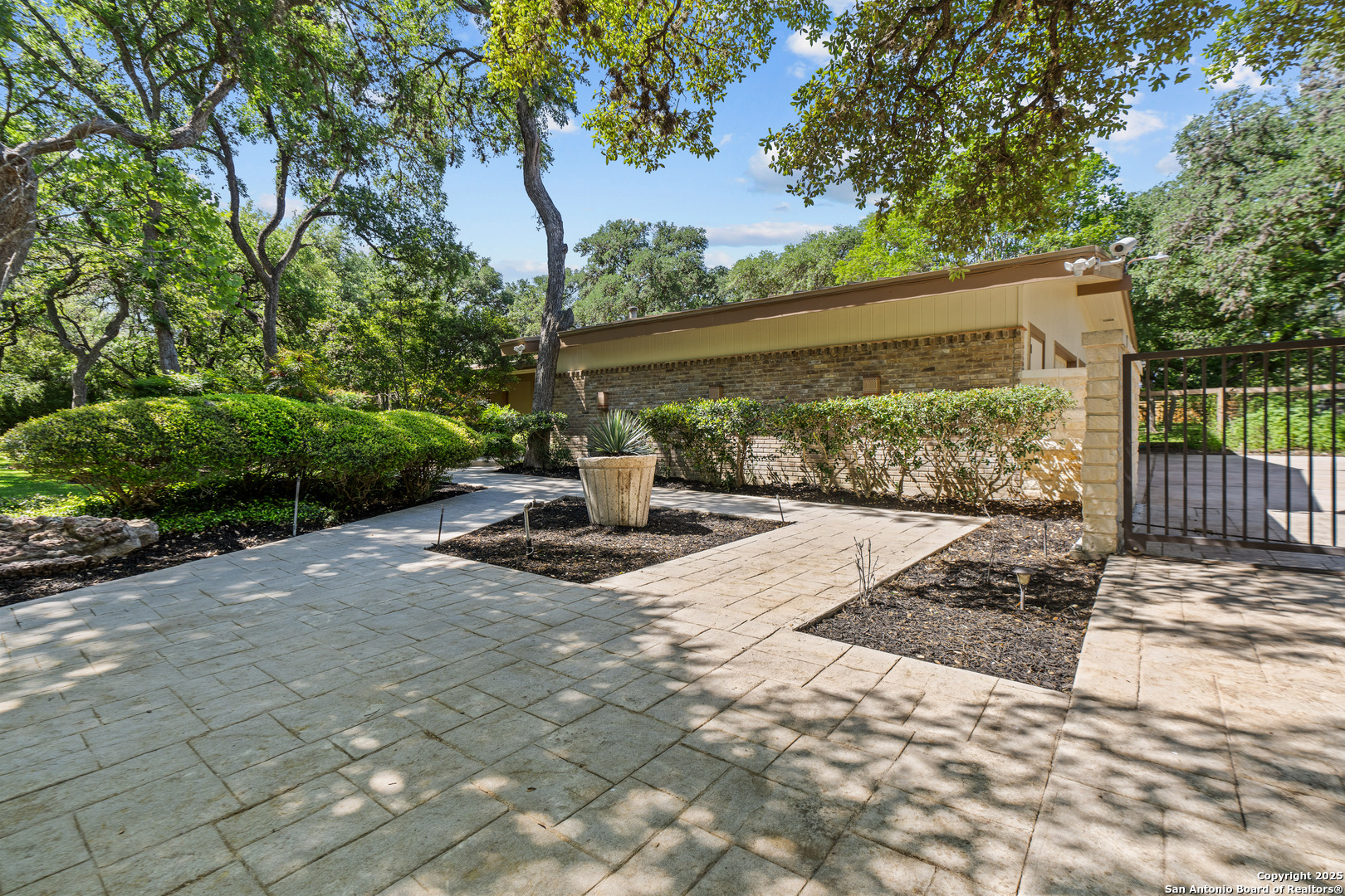 3038 Valley View San Antonio TX 78217