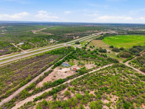 247 Pr 4550 Hondo TX 78861