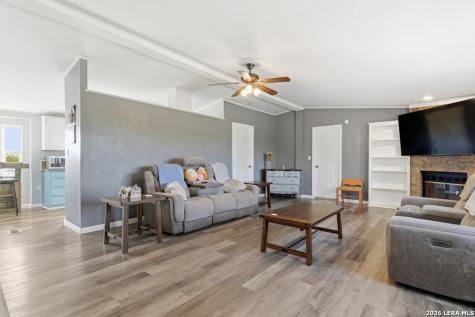 247 Pr 4550 Hondo TX 78861