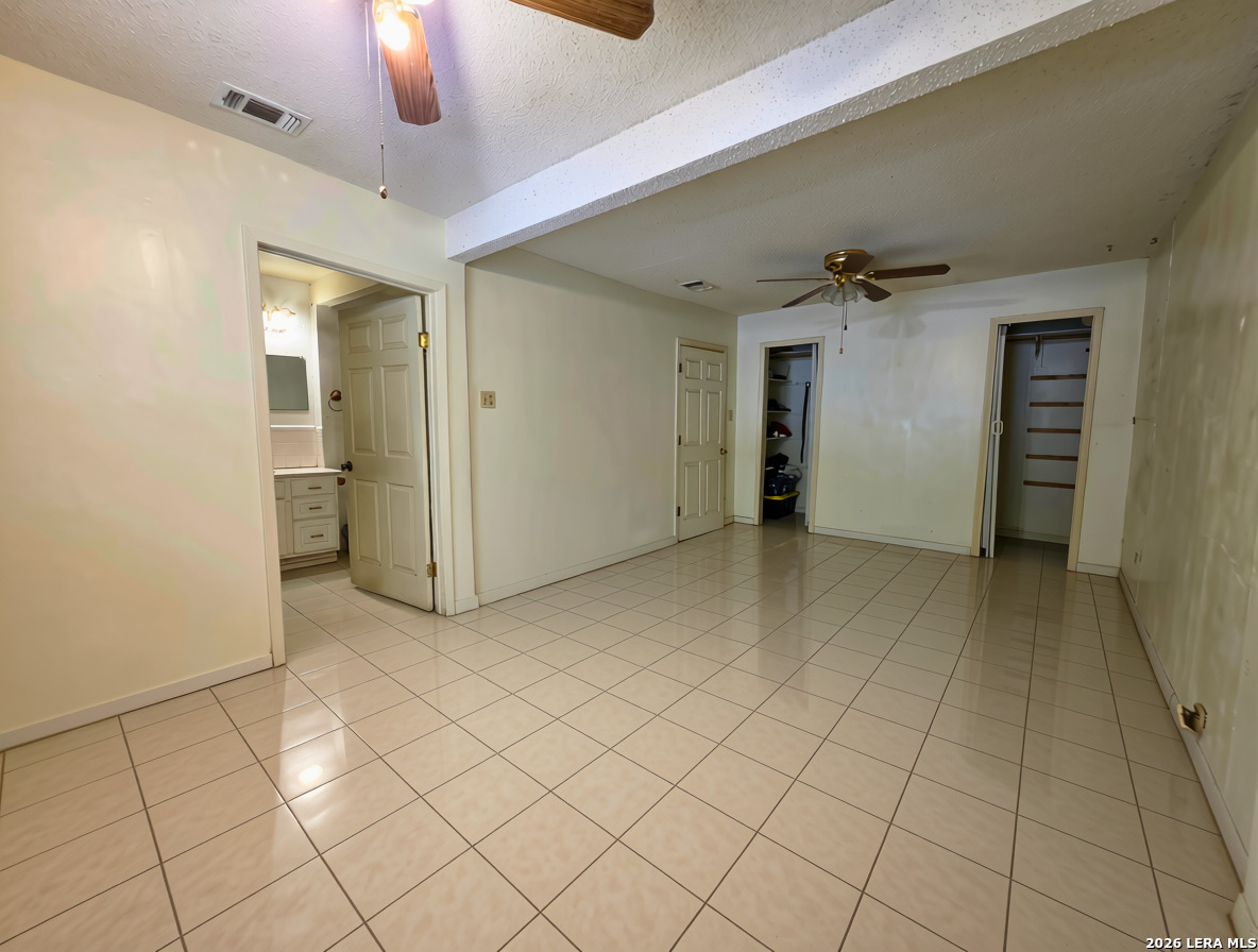 1329 Brighton San Antonio TX 78211