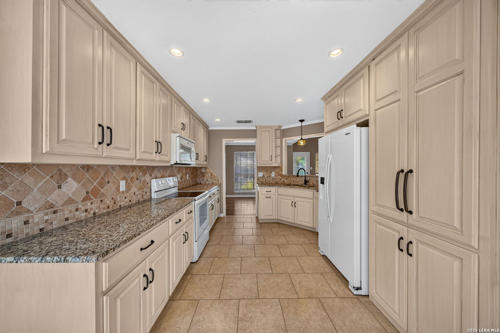 3909 Ogelthorpe Schertz TX 78154