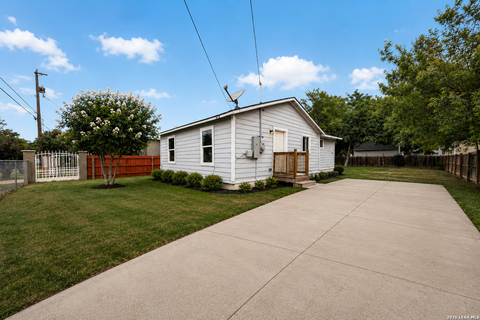 215 Prosperity Drive San Antonio TX 78237