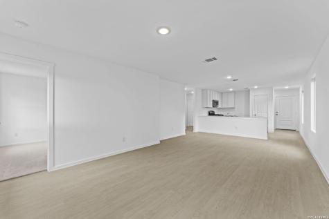14916 Warwick Shire San Antonio TX 78254