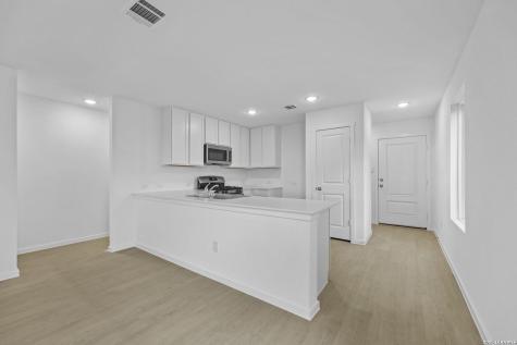 14916 Warwick Shire San Antonio TX 78254