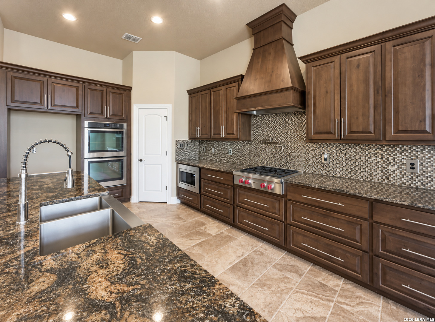 113 Hoskins Trail Boerne TX 78006