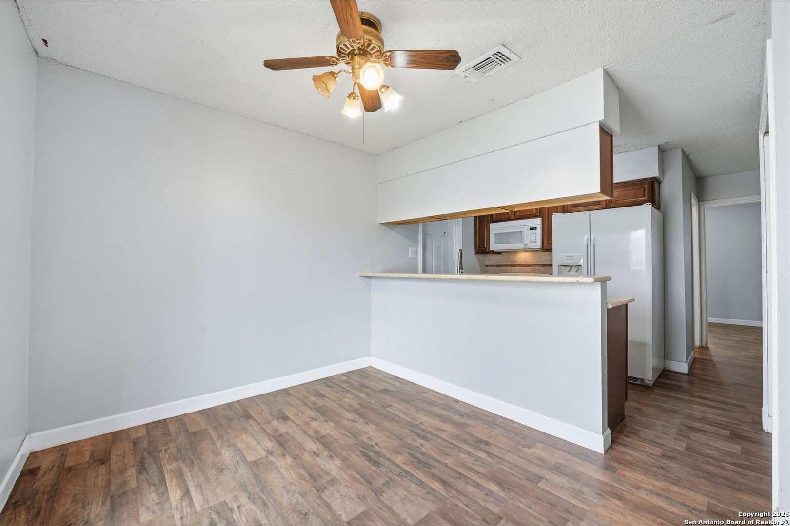 126 Meadow Way Converse TX 78109