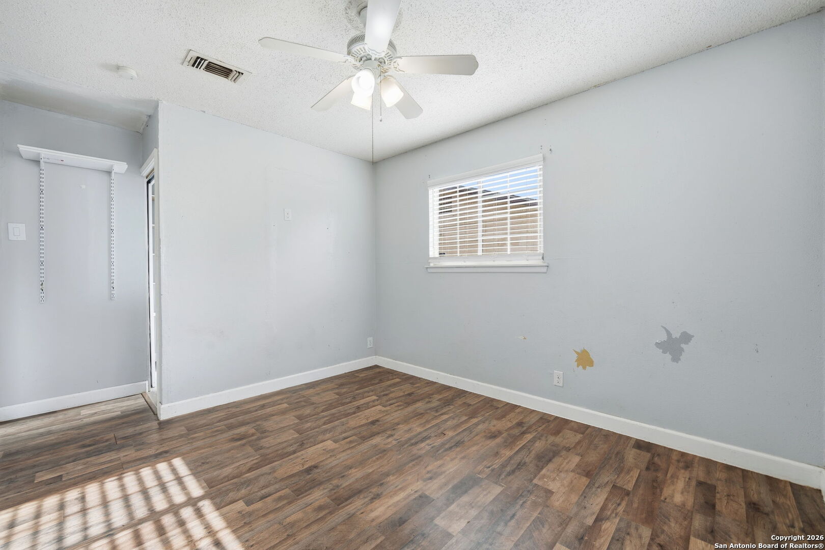 126 Meadow Way Converse TX 78109