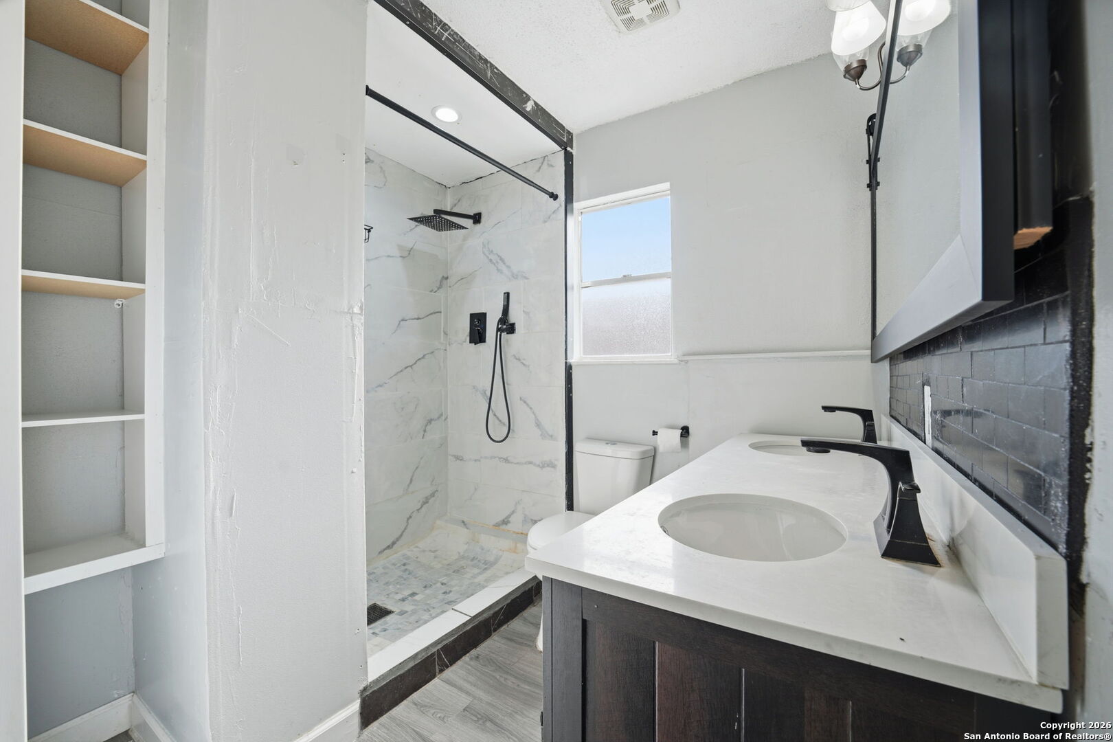 126 Meadow Way Converse TX 78109