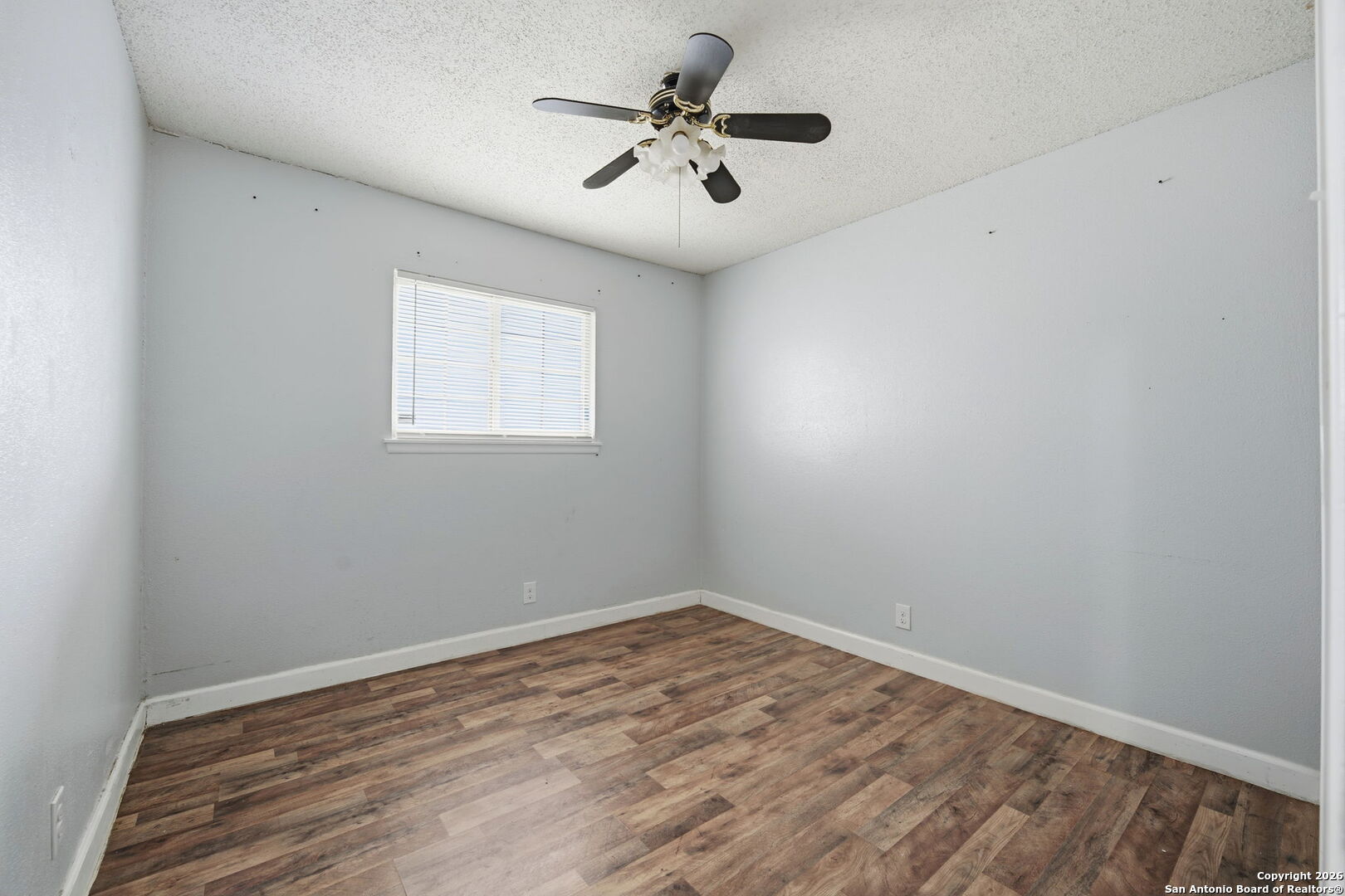 126 Meadow Way Converse TX 78109