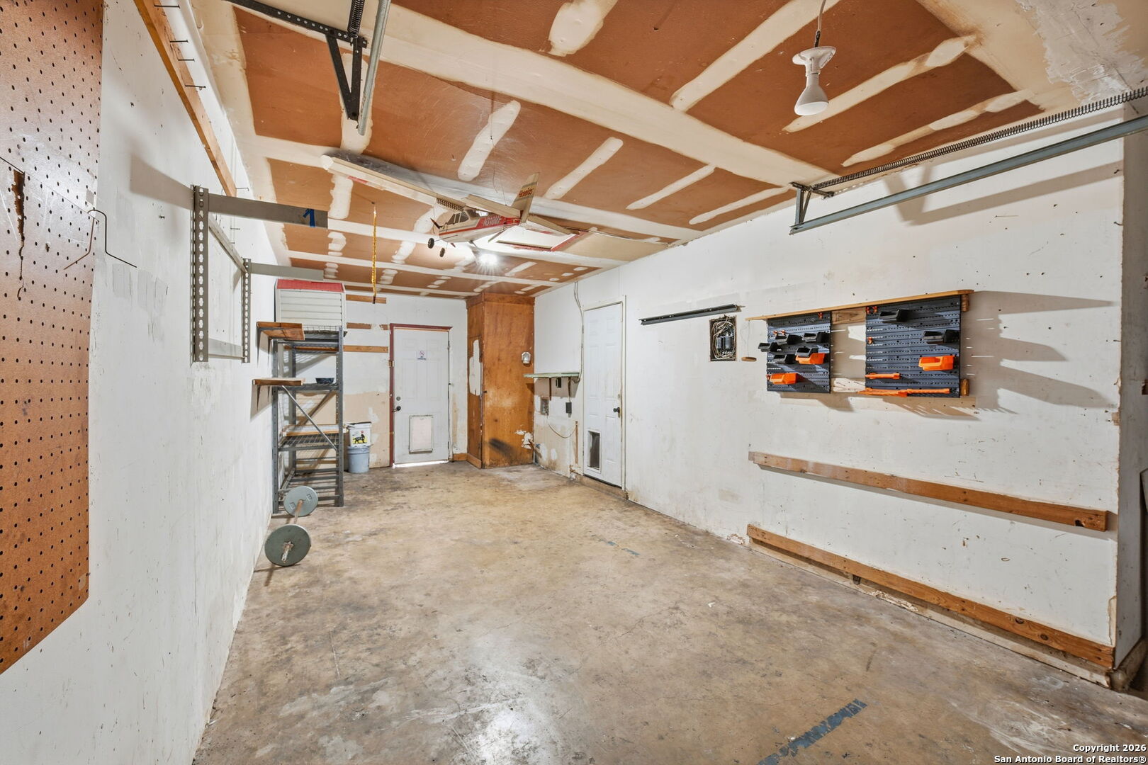126 Meadow Way Converse TX 78109