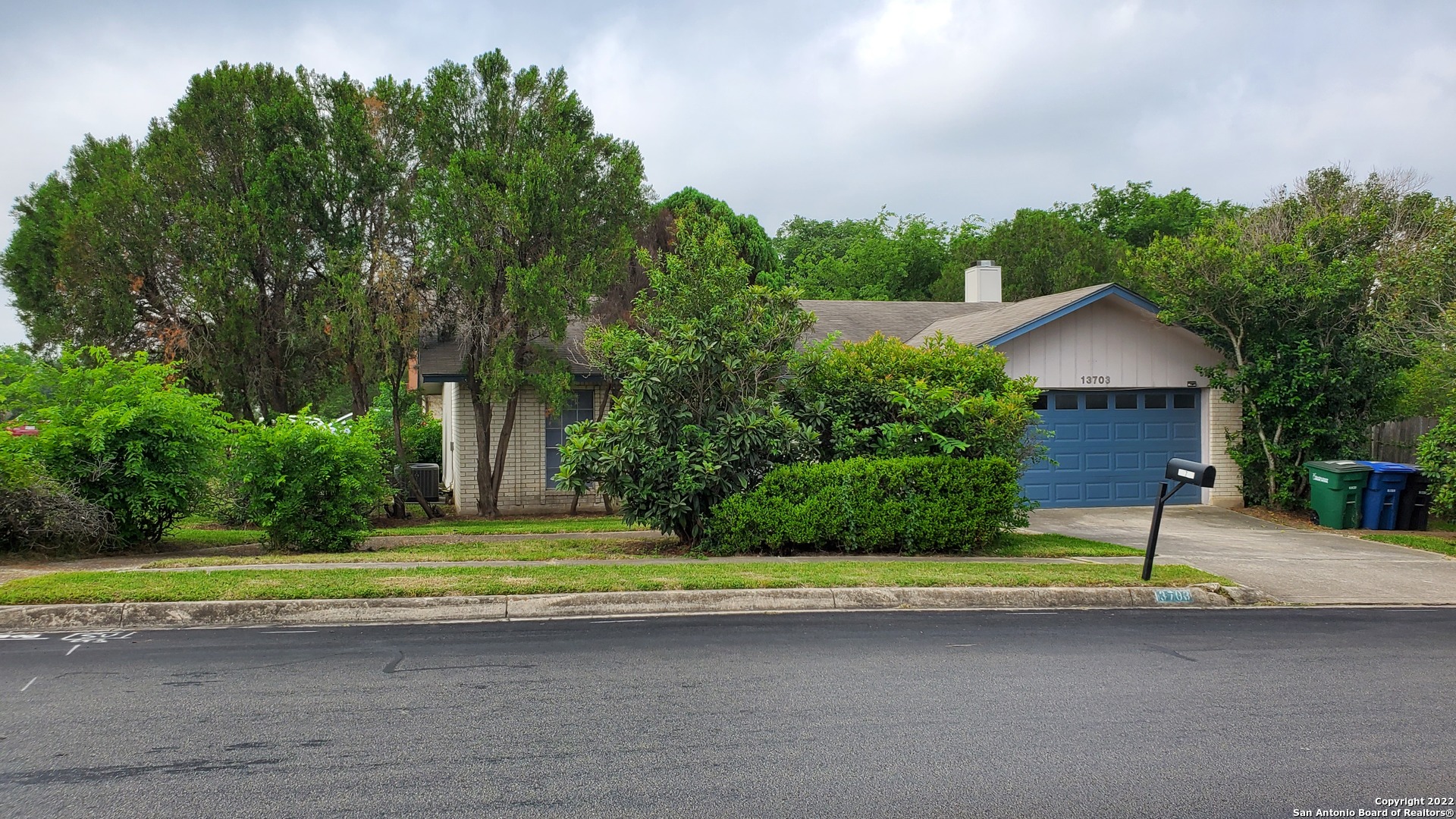 13703 Dreamwood Drive San Antonio TX 78233