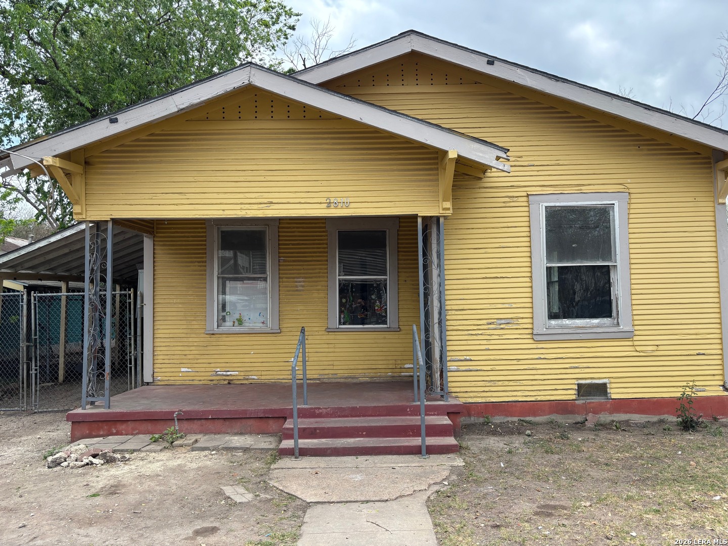 2810 W Salinas San Antonio TX 78207