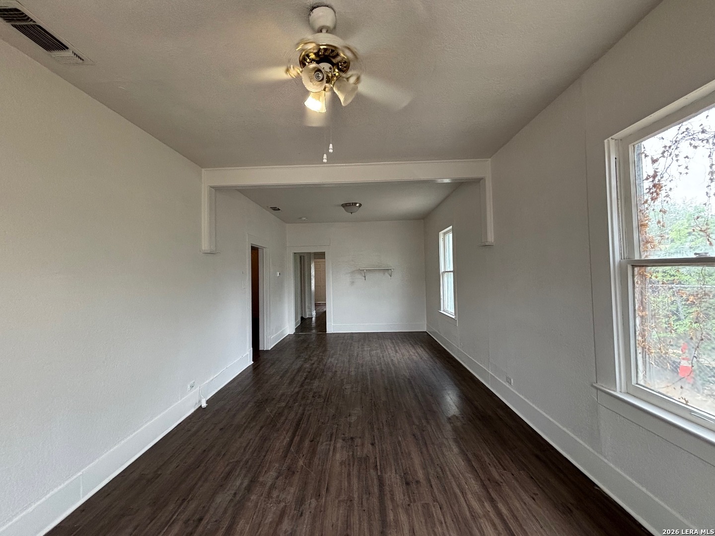2810 W Salinas San Antonio TX 78207