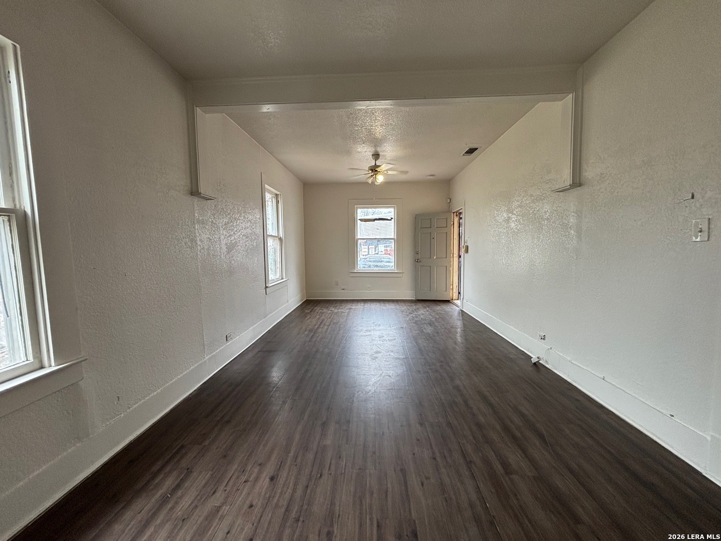 2810 W Salinas San Antonio TX 78207