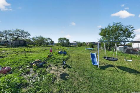 408 Hickory Street Jourdanton TX 78026