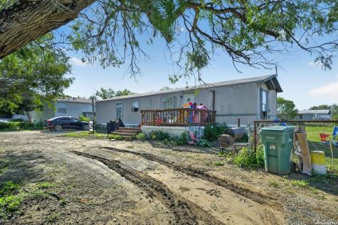408 Hickory Street Jourdanton TX 78026