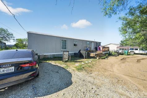 408 Hickory Street Jourdanton TX 78026