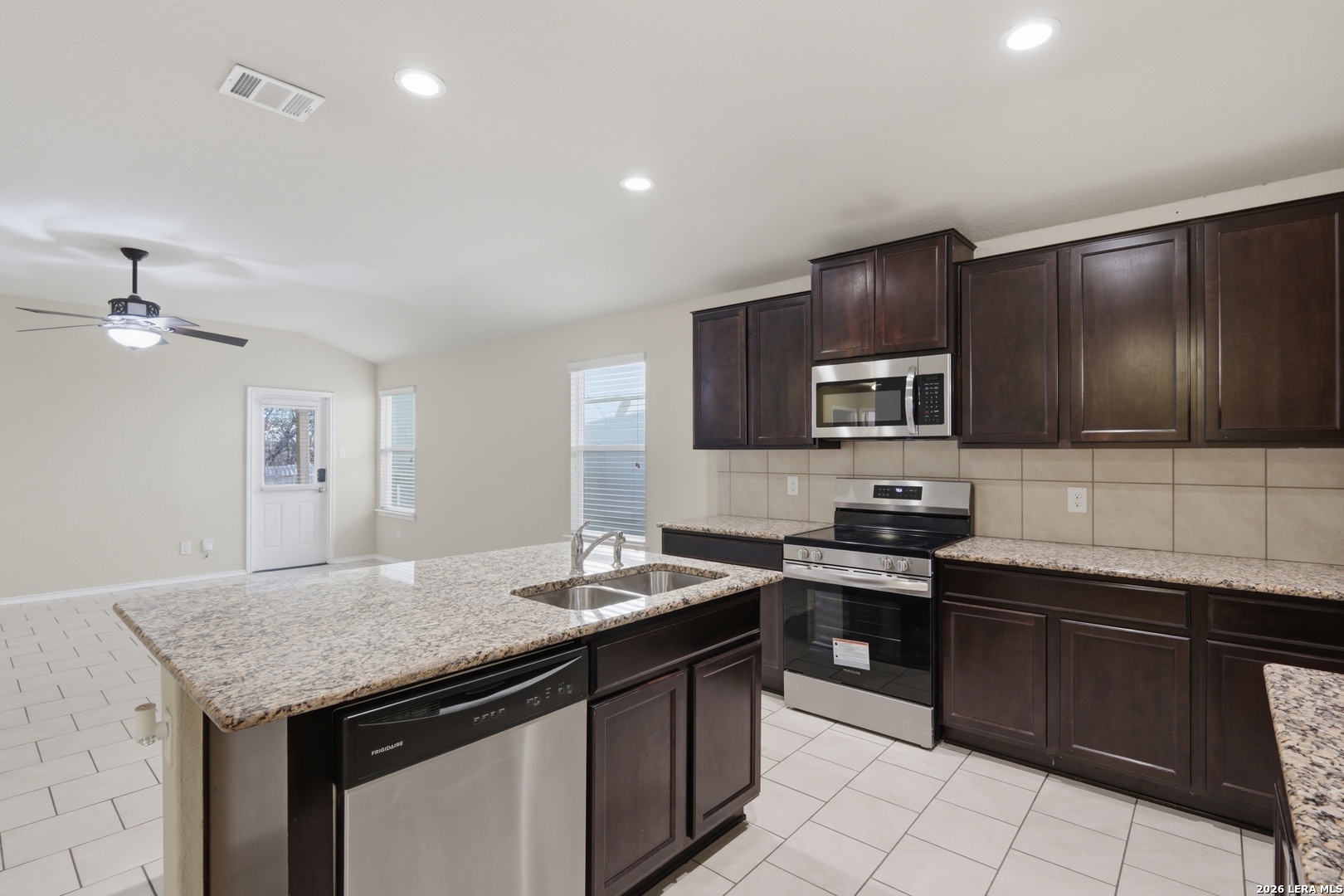 5610 Medina Farm San Antonio TX 78222