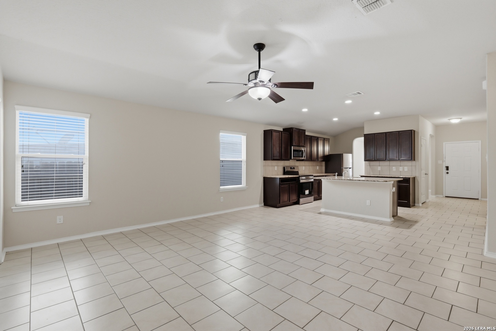 5610 Medina Farm San Antonio TX 78222