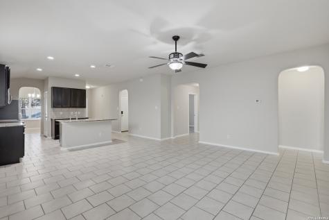 5610 Medina Farm San Antonio TX 78222