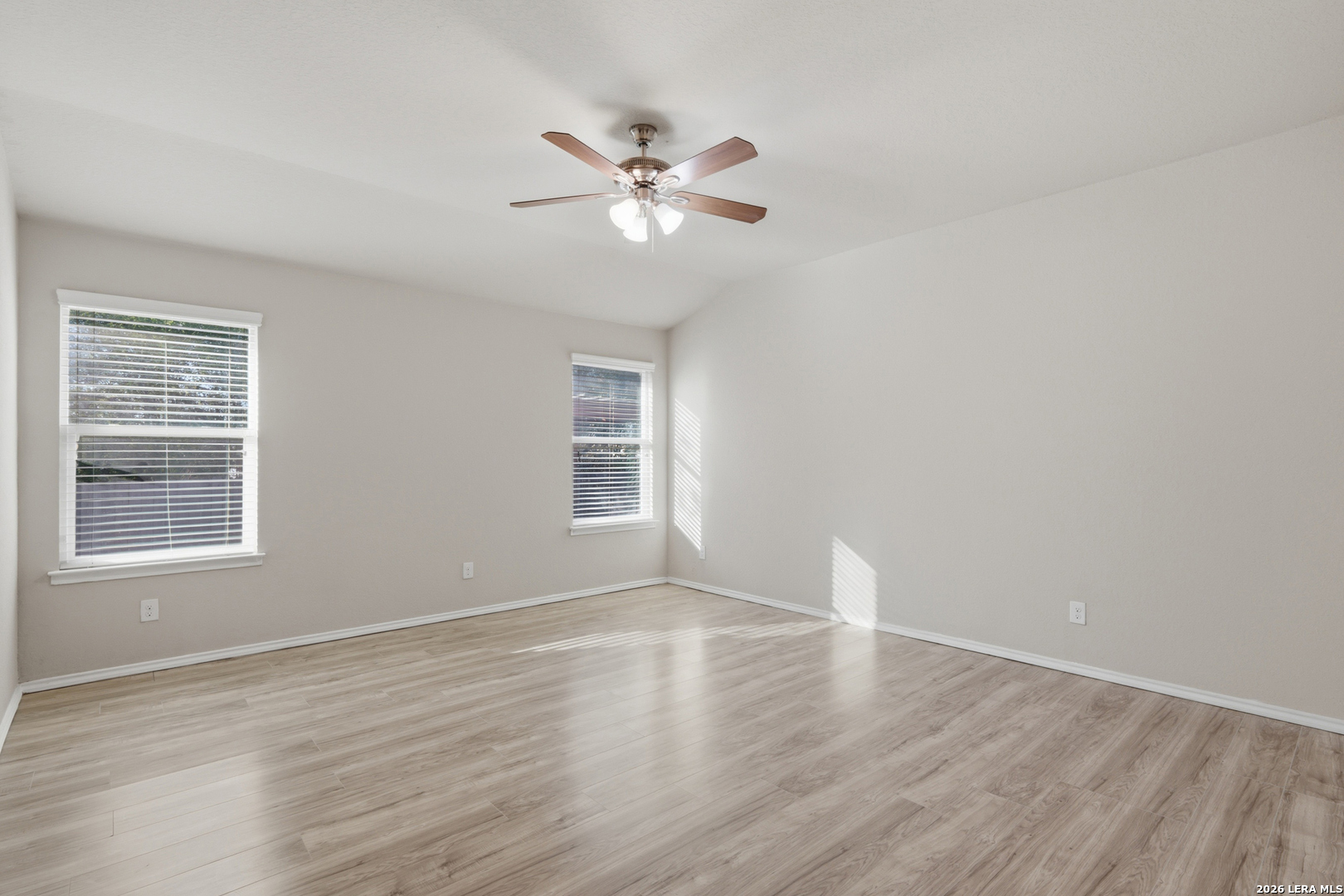5610 Medina Farm San Antonio TX 78222