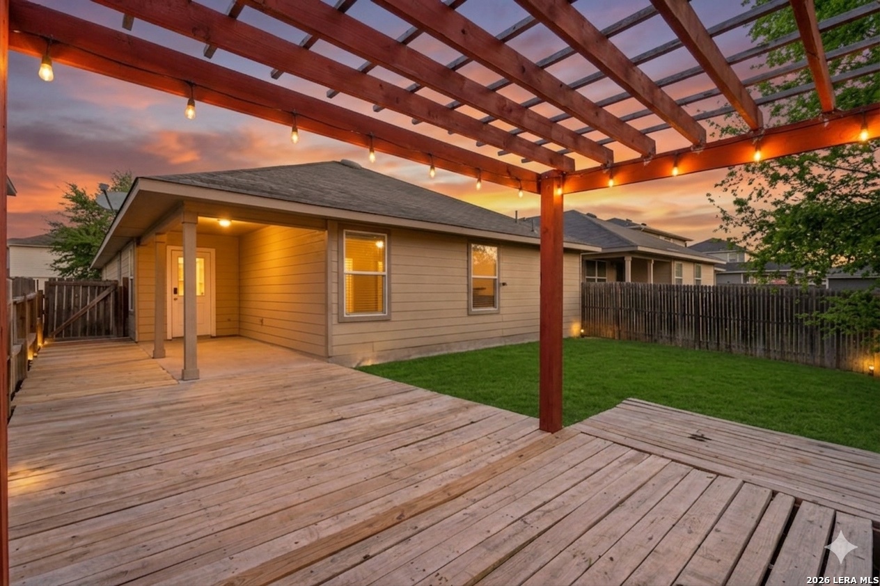 5610 Medina Farm San Antonio TX 78222