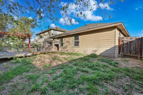 5610 Medina Farm San Antonio TX 78222