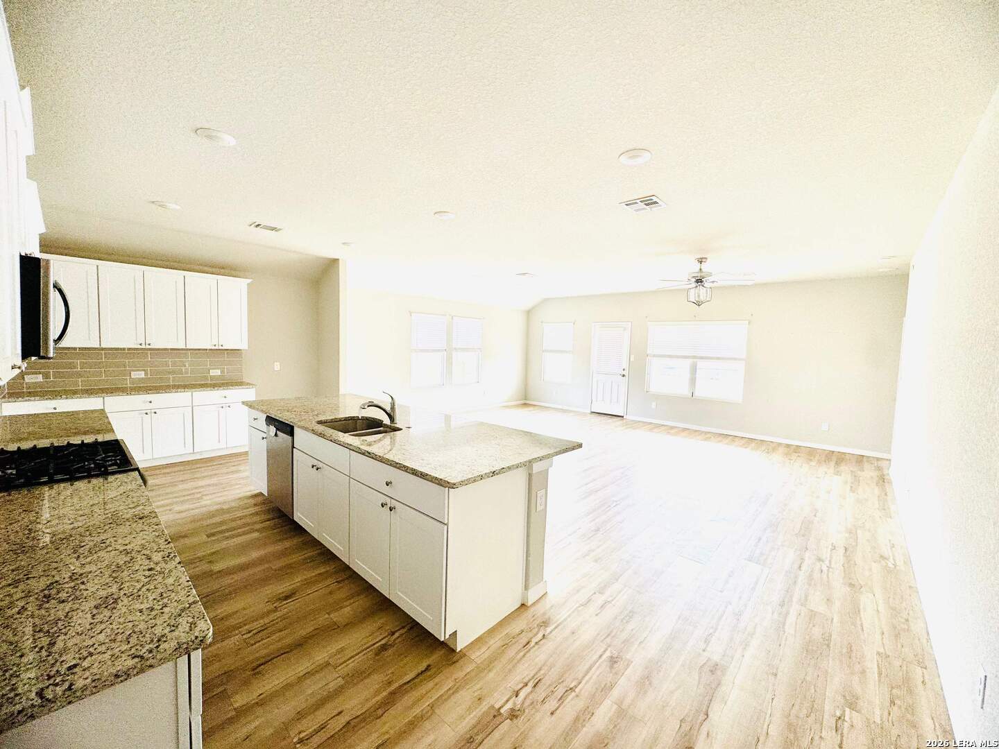 312 Agave Circle Jourdanton TX 78026
