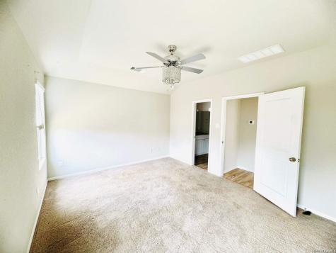 312 Agave Circle Jourdanton TX 78026