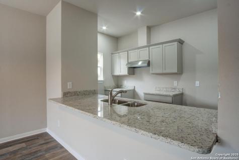 123 Lawton San Antonio TX 78237