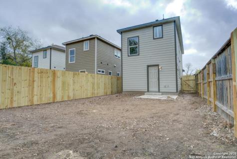 123 Lawton San Antonio TX 78237