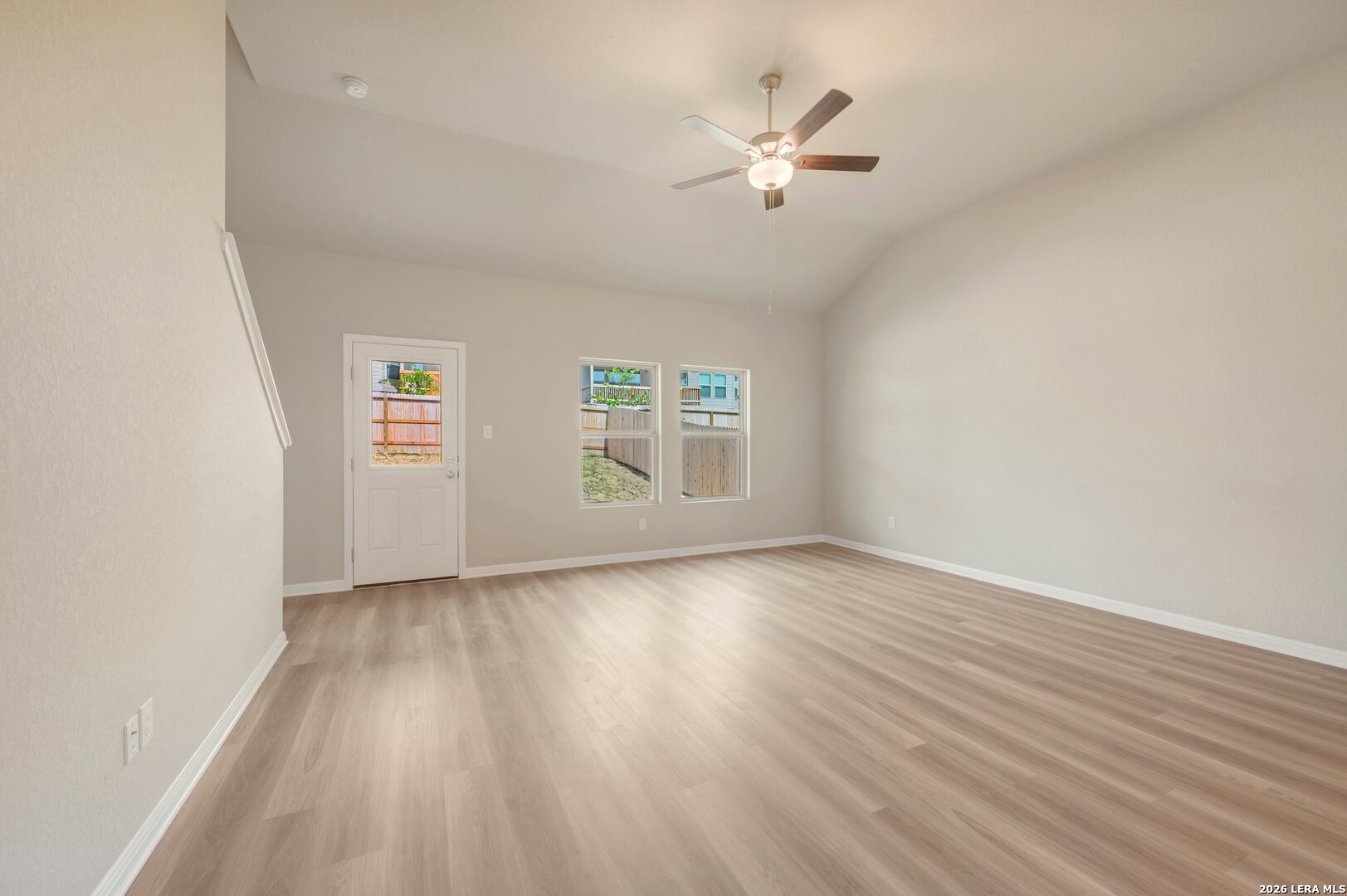 6240 Persimmon Lake San Antonio TX 78245