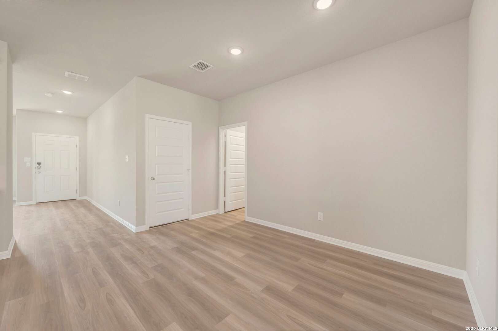 6240 Persimmon Lake San Antonio TX 78245