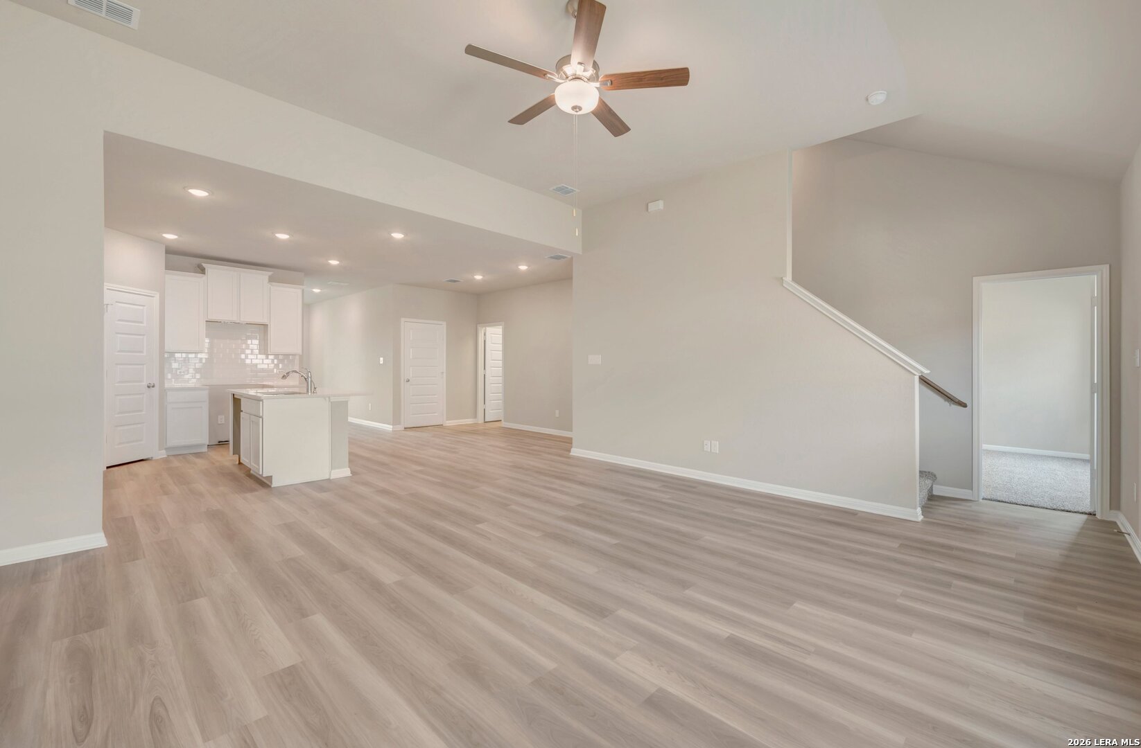 6240 Persimmon Lake San Antonio TX 78245