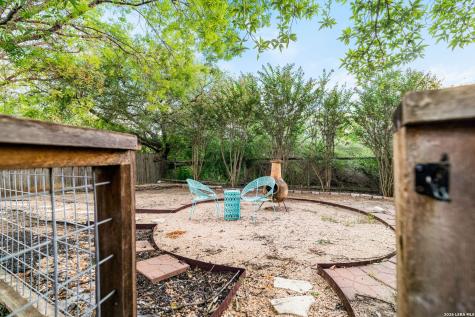 9115 Maverick Pass San Antonio TX 78240
