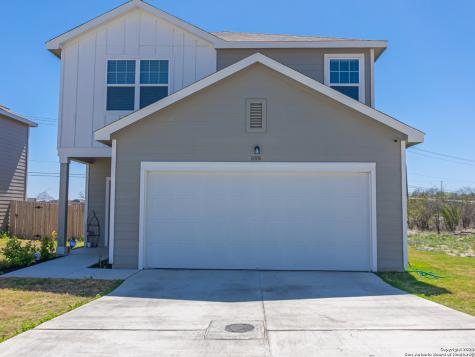 8806 Rue Pierre Converse TX 78109