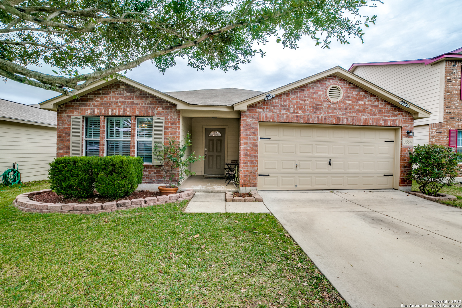 9834 Magnolia Run San Antonio TX 78251