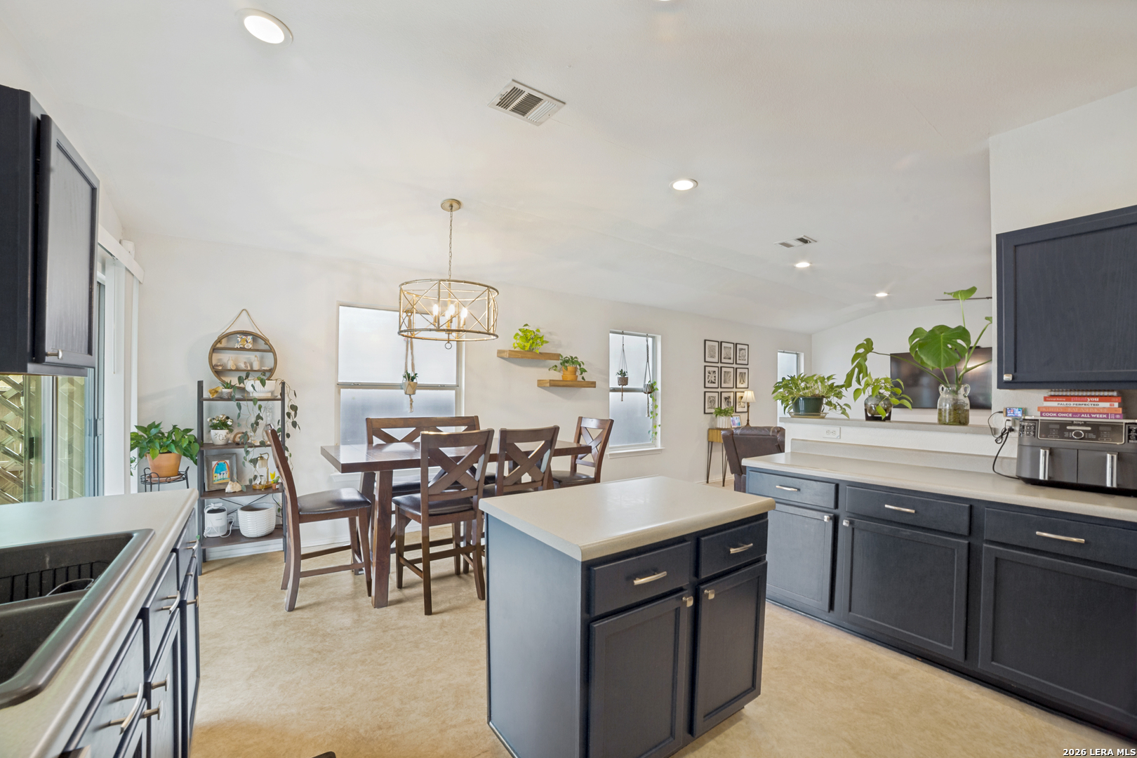 682 Lynx Mountain San Antonio TX 78251