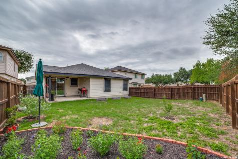 682 Lynx Mountain San Antonio TX 78251